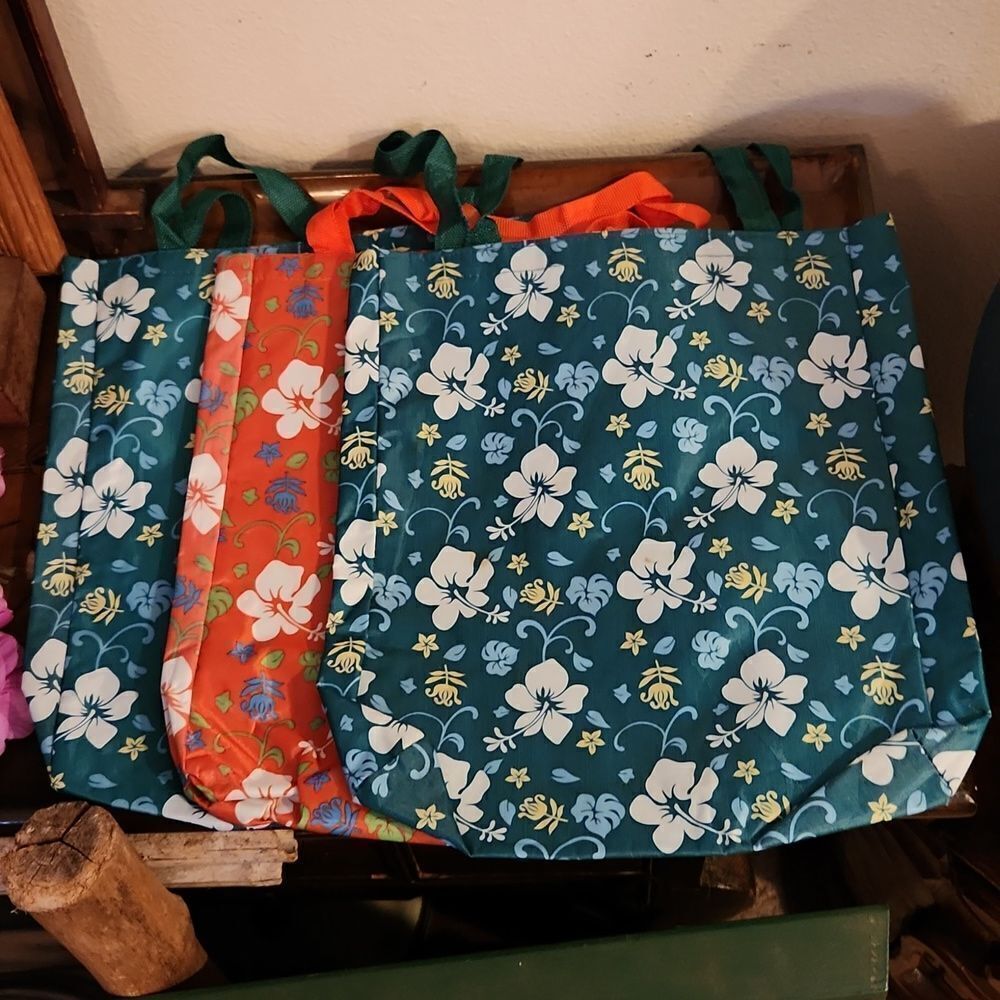 Hawaiian Hibiscus Vinyl Reusable Tote Bag Set of 3